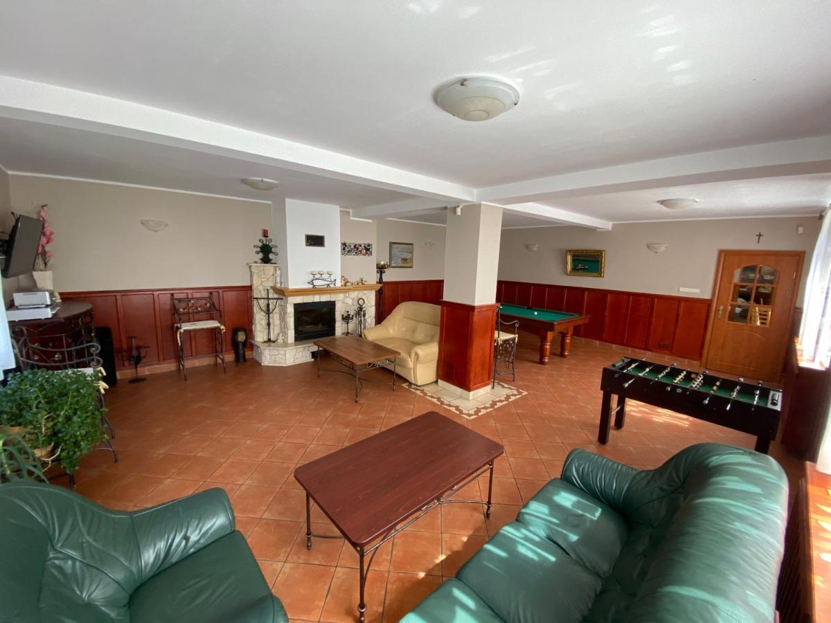 Villa Holma *** Agroturystyka Zbychowo Extérieur photo